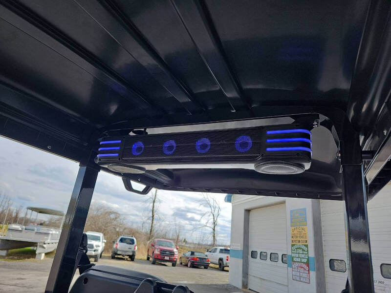 2025 Evolution Maverick 2 + 2