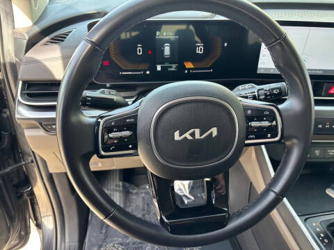 2025 Kia Carnival LXS