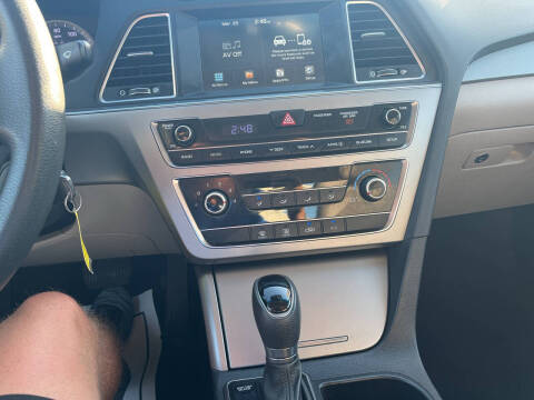 2016 Hyundai Sonata SE