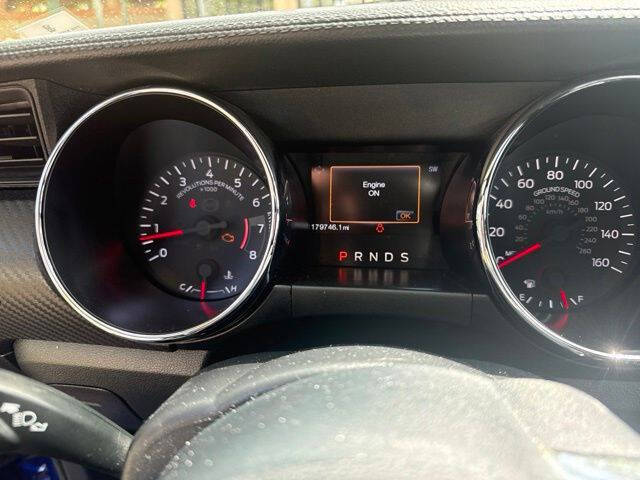 2016 Ford Mustang V6