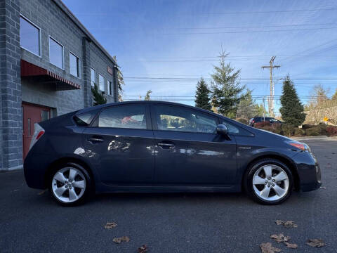 2014 Toyota Prius Five