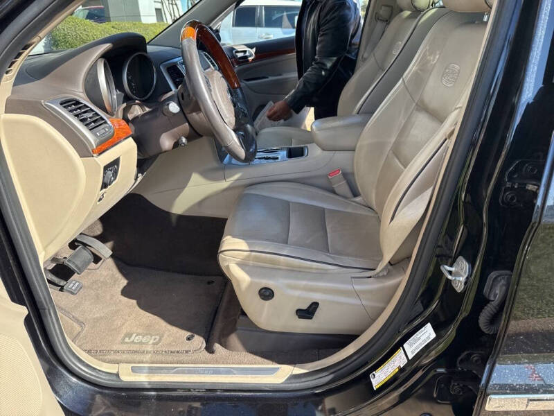 2011 Jeep Grand Cherokee Overland