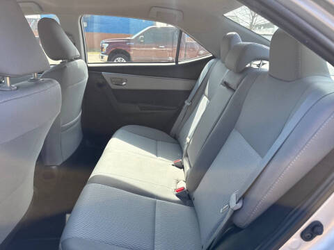 2016 Toyota Corolla LE