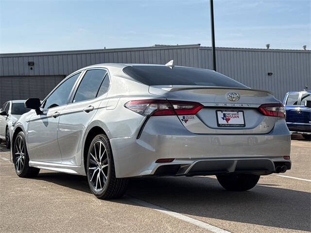 2023 Toyota Camry SE