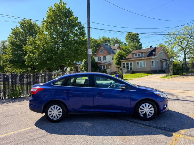 2012 Ford Focus SEL
