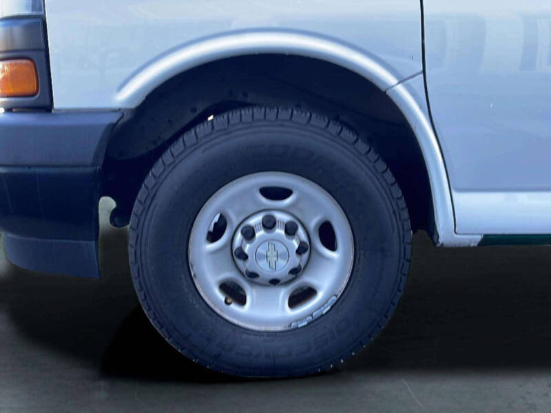 2020 Chevrolet Express 2500