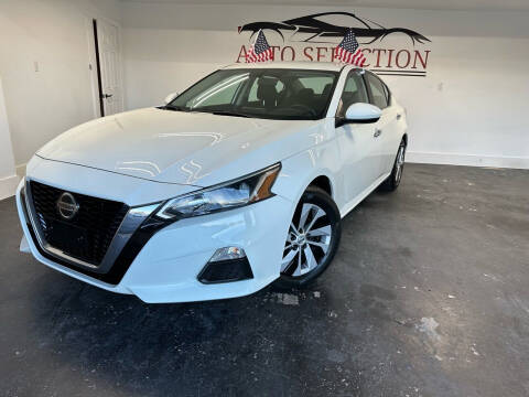 2020 Nissan Altima for sale at Auto Selection Inc. in Houston TX