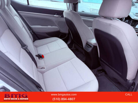 2019 Hyundai Elantra