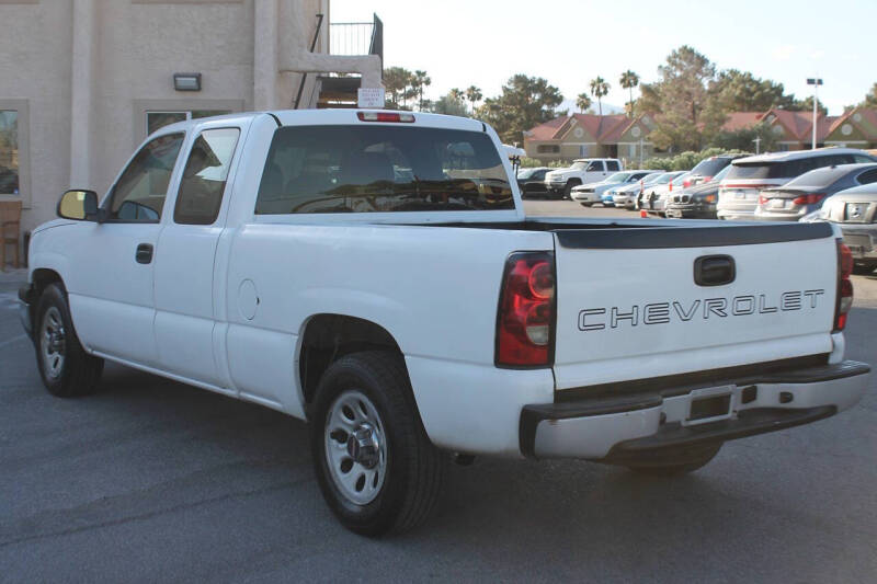 2006 Chevrolet Silverado 1500 Work Truck