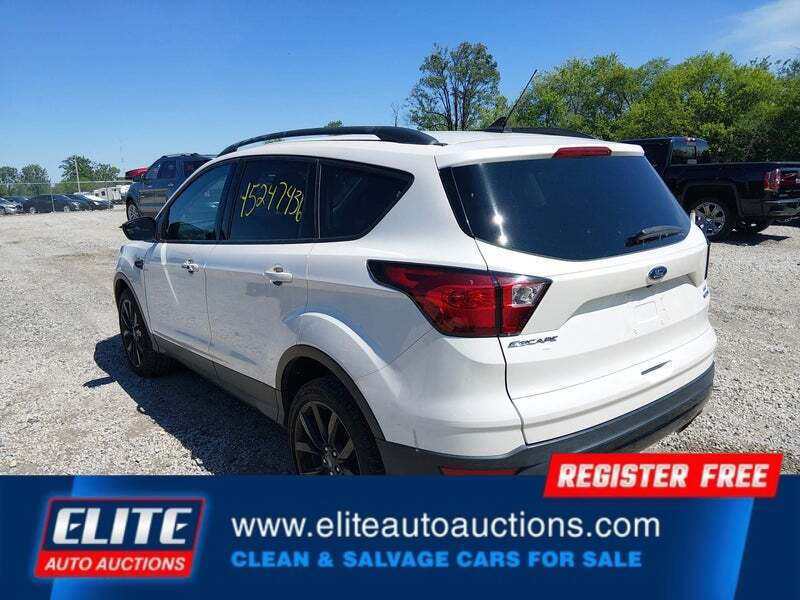 2019 Ford Escape SE
