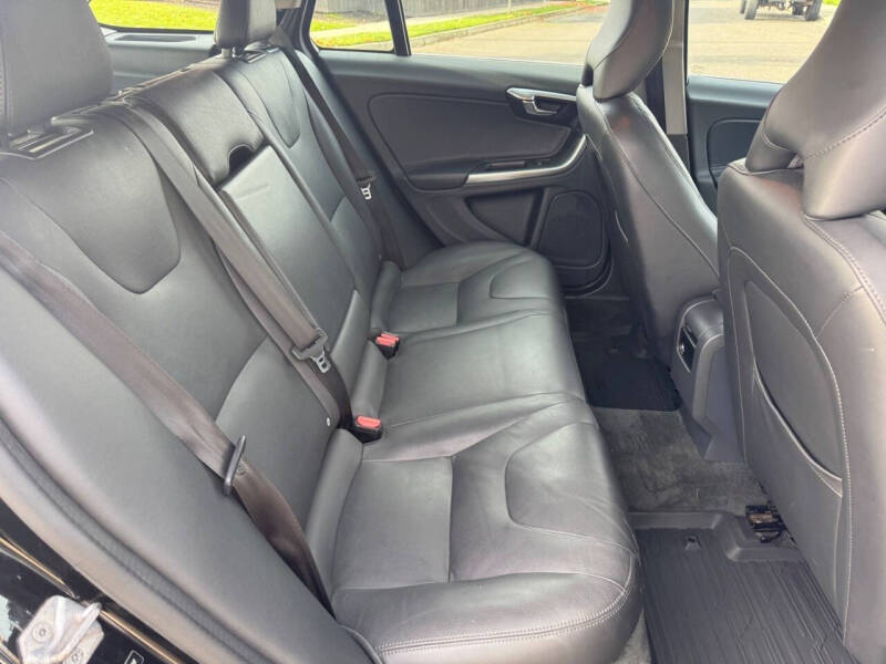 2016 Volvo V60 T5 Drive-E Premier