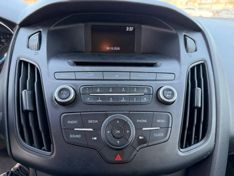 2017 Ford Focus S
