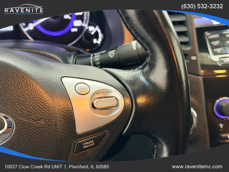 2012 Infiniti FX35
