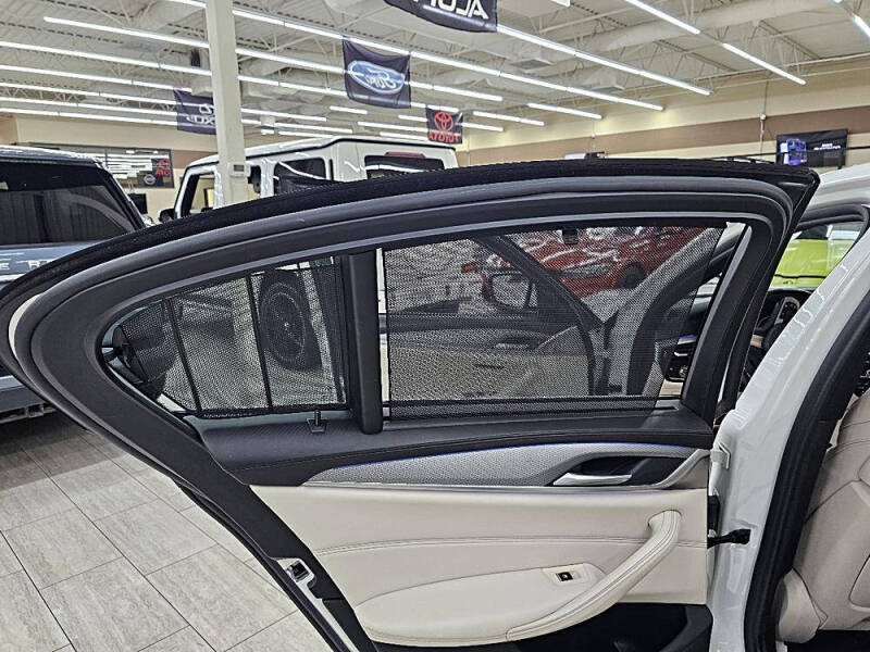 2019 BMW 5 Series 530e iPerformance