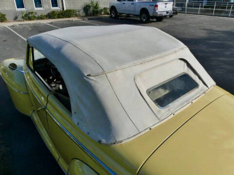 1948 Ford Super Deluxe