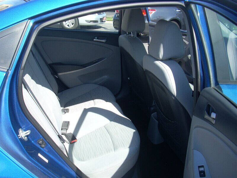 2015 Hyundai Accent GLS