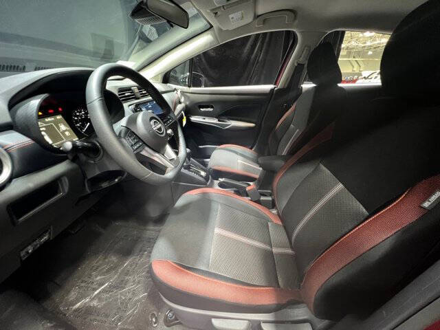 2025 Nissan Versa SR