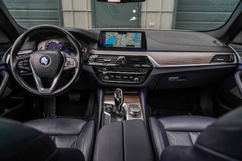 2017 BMW 5 Series 540i