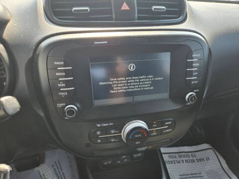 2018 Kia Soul +