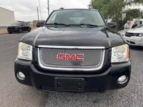 2005 GMC Envoy XL Denali