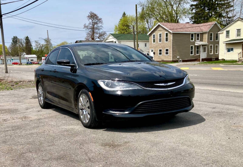 2016 Chrysler 200 LX