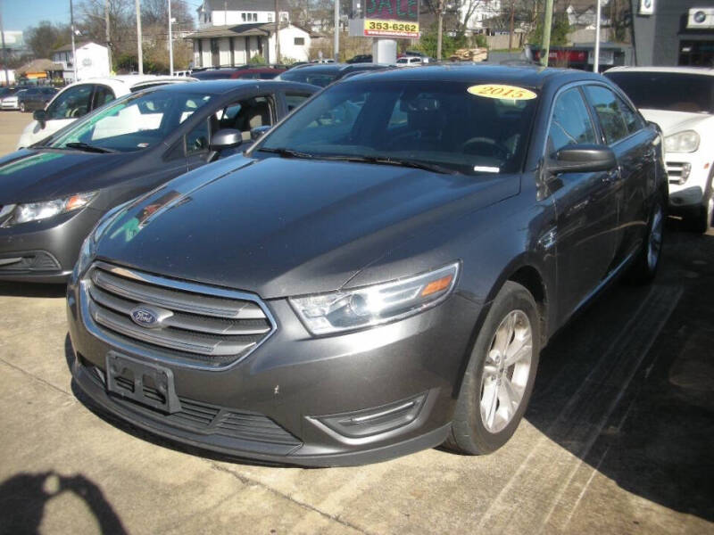2015 Ford Taurus SEL