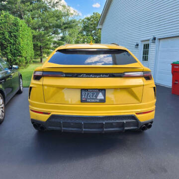 2020 Lamborghini Urus