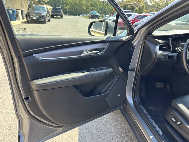 2021 Cadillac XT5 Luxury