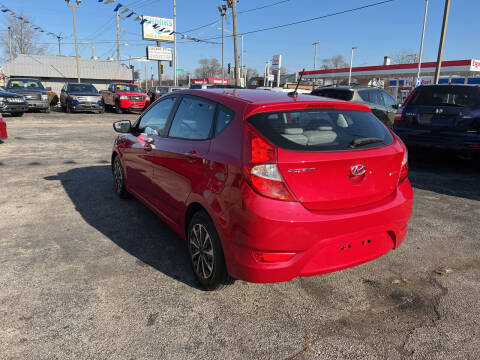2016 Hyundai Accent SE
