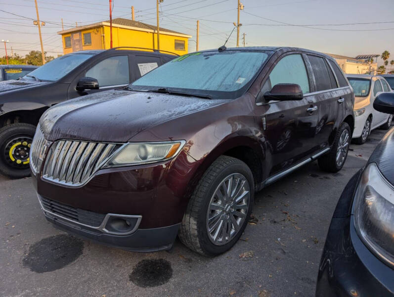 2011 Lincoln MKX Base's photo