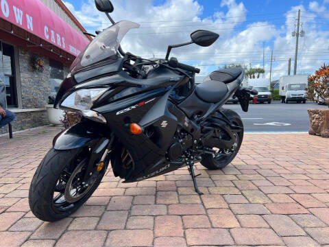 2021 Suzuki GSX for sale at Town Cars Auto Sales in West Palm Beach FL