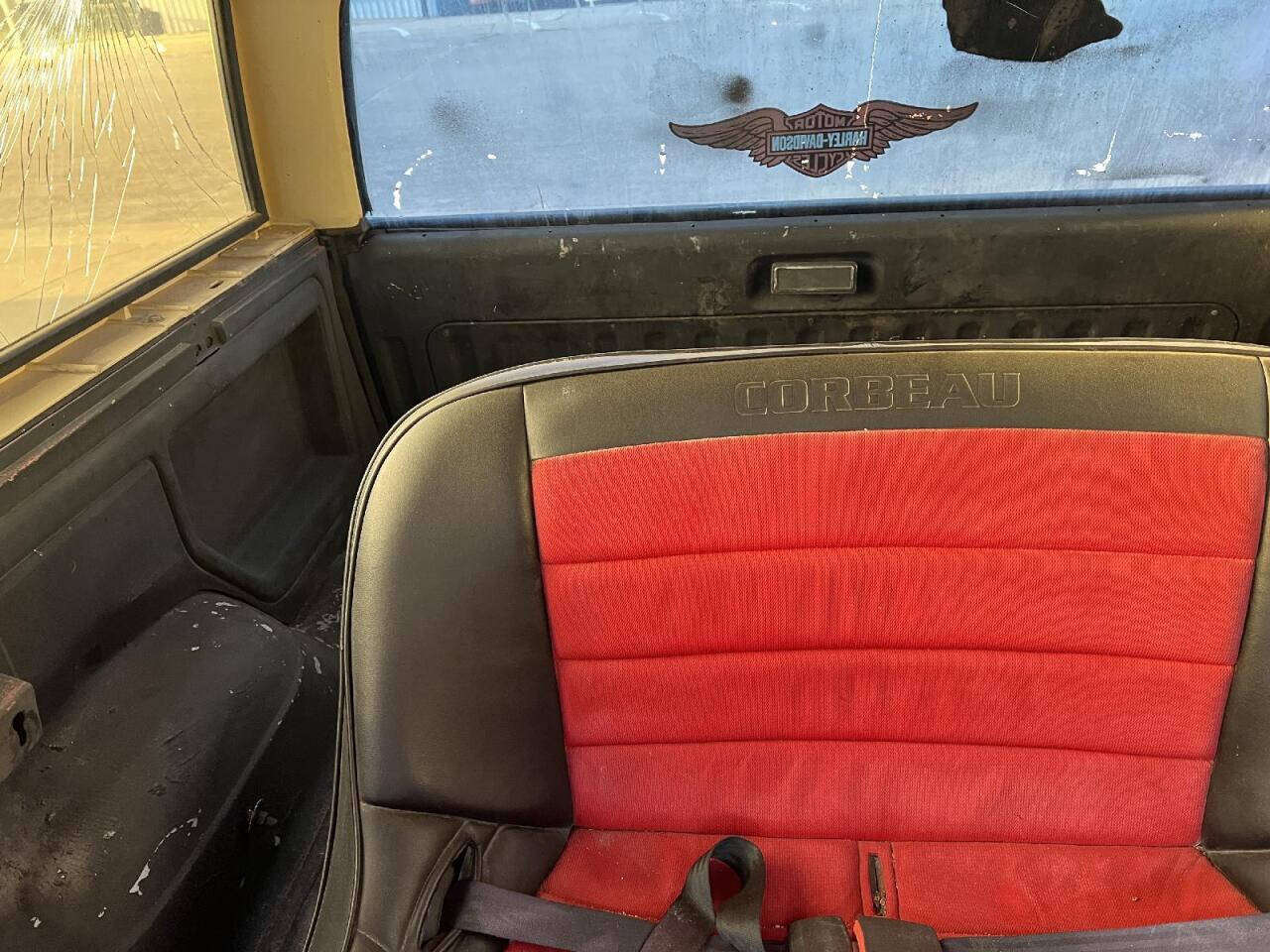 1985 Ford Bronco 27