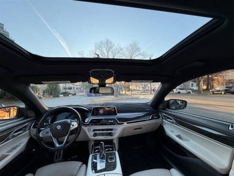 2016 BMW 7 Series 740i