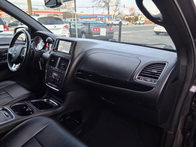 2018 Dodge Grand Caravan GT