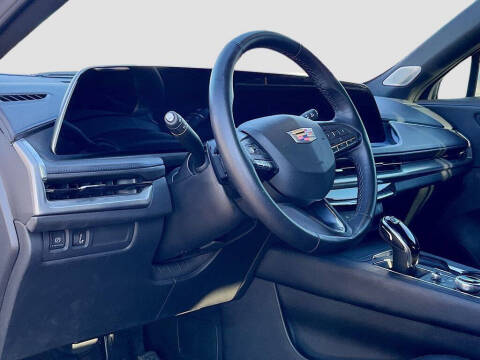 2024 Cadillac XT4 Sport