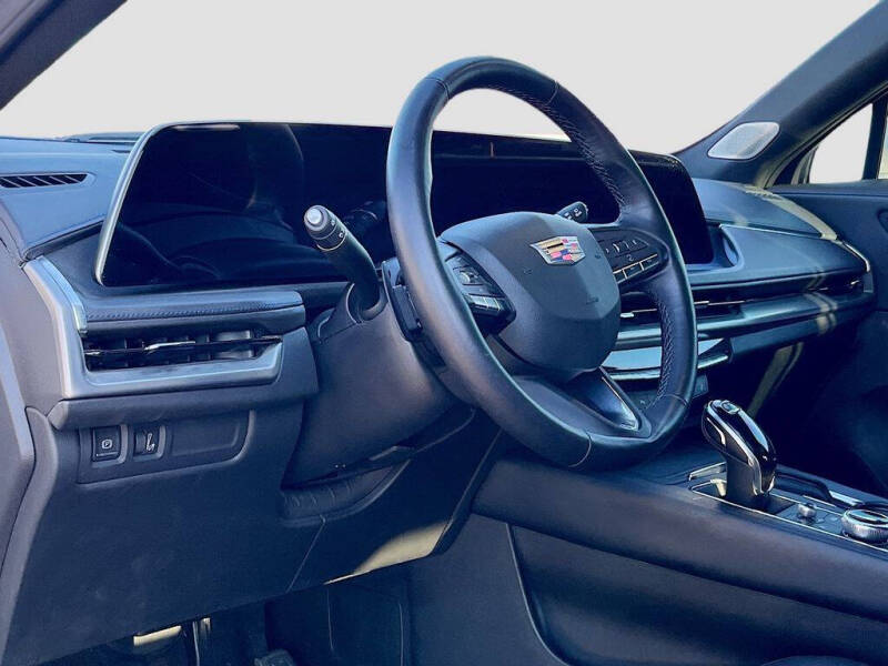 2024 Cadillac XT4 Sport