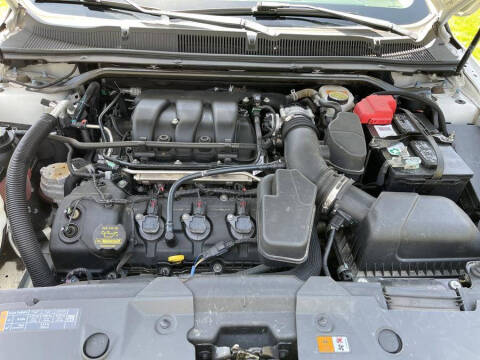 2014 Ford Taurus SEL