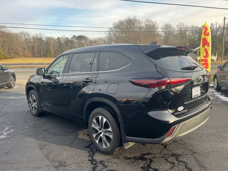 2024 Toyota Highlander Hybrid