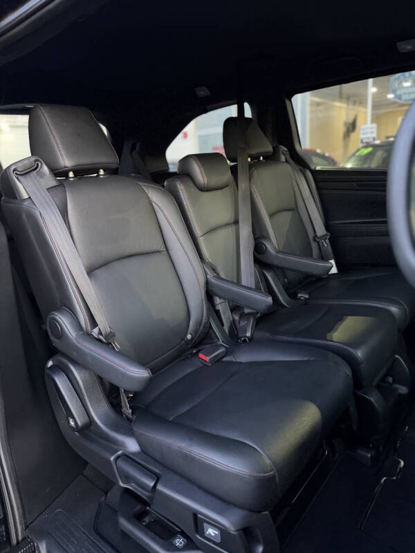 2024 Honda Odyssey Sport