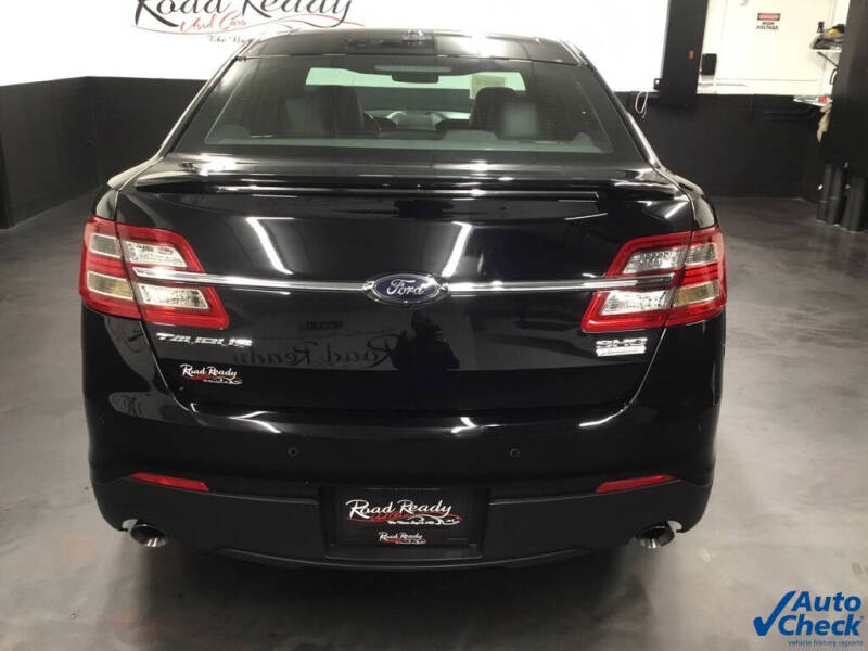 2017 Ford Taurus SHO