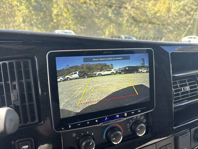 2025 Chevrolet Express 2500