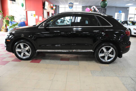 2015 Audi Q3 2.0T quattro Prestige
