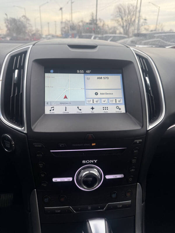 2017 Ford Edge Titanium