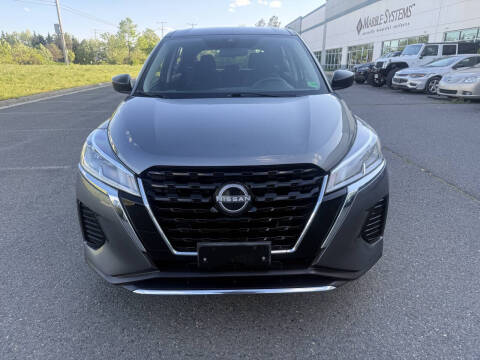 2023 Nissan Kicks S