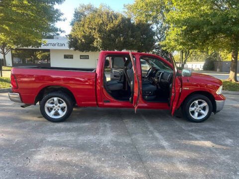 2019 RAM 1500 Classic SLT