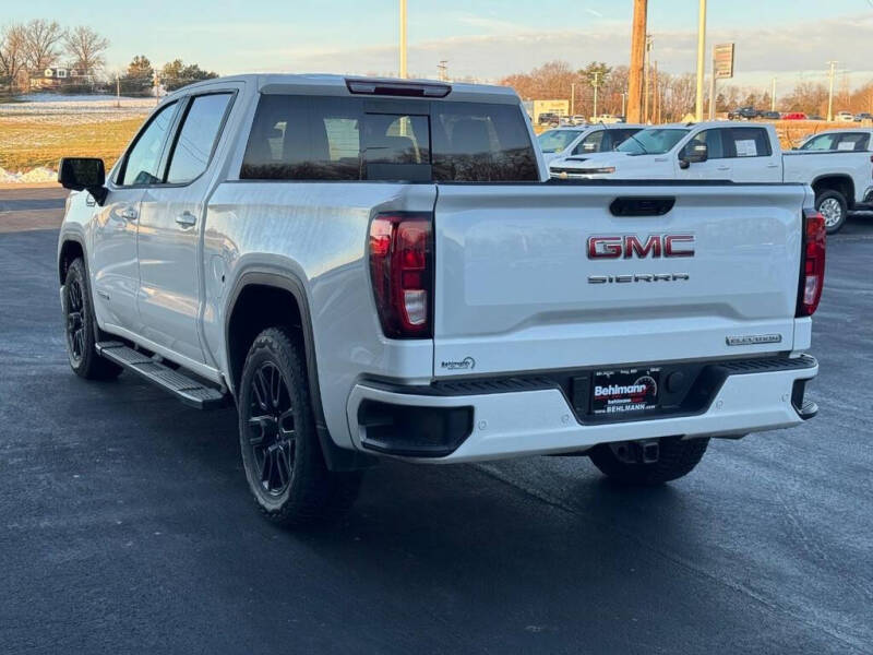 2024 GMC Sierra 1500 Elevation