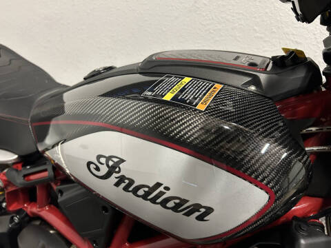 2022 Indian FTR CARBON