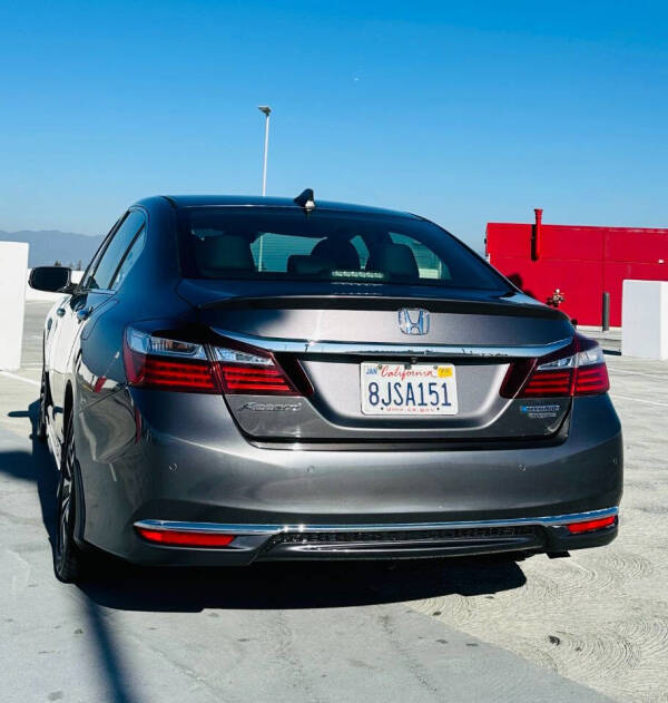 2017 Honda Accord Hybrid Touring