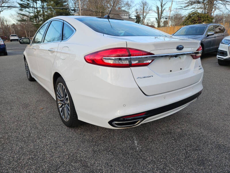 2017 Ford Fusion SE