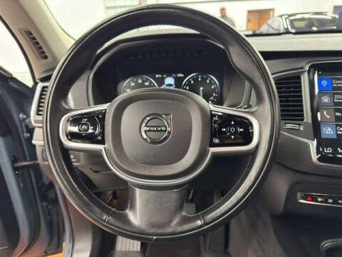 2020 Volvo XC90 T5 Momentum